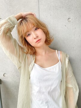 ネオリーブ ロア 鶴川店(NEOLIVE ROA) ブリーチショート/ハイトーンボブ