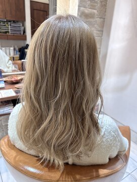 マイノリティー(Minority Produced By TOPHAIR) グレージュカラー