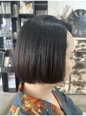 艶髪ストレートワンレンボブスタイル