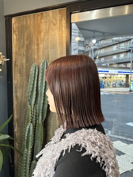 ユニコヘア(unico hair) 暖色カラー×ぱっつんボブ