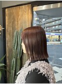 暖色カラー×ぱっつんボブ