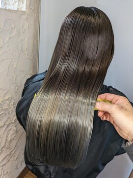 アイティ バイ イロヘア(aiti by ilo.hair) Marbbマイクロバブルとオージュア髪質改善トリートメント