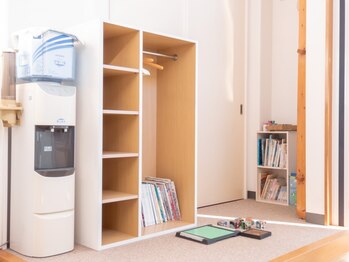 トロシェナ(TOLOCHENAZ)の写真/嬉しいキッズスペースあり*お子様連れも大歓迎!周りを気にせず過ごせるから、気軽にずっと通える♪