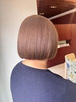 ヘアーデザイン ラクーナ(hair design La cuna) ベージュ×ピンク  ボブスタイル