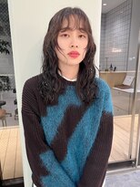 ホロ(hollo)&nbsp;くるくるレイヤーパーマオリーブベージュ外国人風パーマ