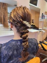 ヘアーメイクサロン ソエル(Sowelu) 編みおろしヘア