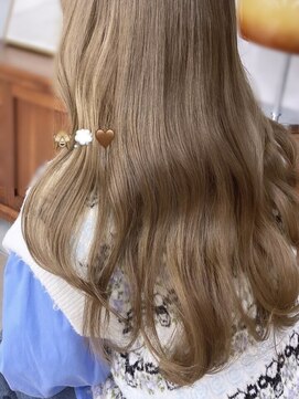 シー 浦安(SEA) 浦安市/くすみベージュ/韓国風巻き/マロンベージュ/お団子ヘア