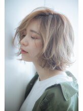 エミタス 柳通り(Emitas.) 【和歌山美容室】ケアブリーチダブルカラーで外国人風スタイルに
