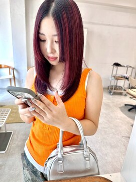 シュプール(SPUR) 透明感チェリーレッド艶カラー×大人可愛い姫カットレイヤー