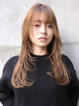 ランプ 代官山(the lamp) 前髪ありレイヤーカットロング透明感冬カラーアッシュベージュ