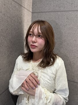 ウニュ(unu.) ブリーチなしベージュ、髪質改善トリートメント、レイヤー