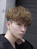 フィフスパーク(fifth PARK)&nbsp;渋谷スペインカールラルフカール刈り上げ高めツーブロックメンズ