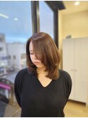 ナチュラルベージュ×レイヤーカット