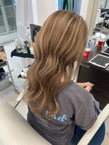 プランタン フォー ヘアー(printemps FOR HAIR)&nbsp;三本木担当モデル様/ハイライトカラー
