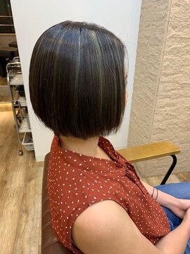 エンリエアー(enri h air) ナチュラルストレートショートボブ