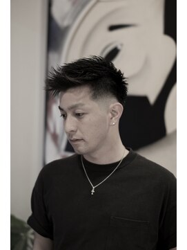 サードプレイス(Third Place) スキンフェードショート