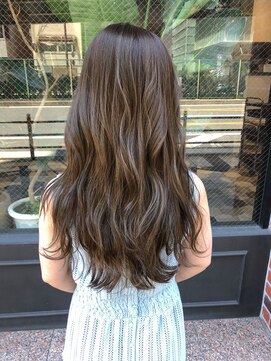 シェノン サントル(CHAINON CENTRE) ミディアム/ボブルフ/カール/ベビーバング