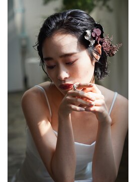 バド(bado) bridal