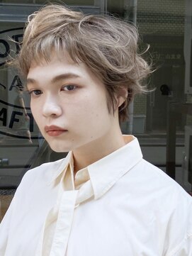 ノラ ウメダ(NORA UMEDA) 【NORA UMEDA 高木】外国人風ショートヘア＆ミルクティーカラー