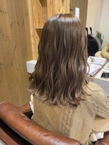 アドラーブル 松崎店(adorable) 透明感♪髪質改善カラー小顔艶感ミディミルクティーベージュ