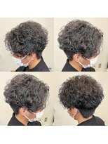 スナッグルサロン(SNUGGLE SALON)&nbsp;波巻きスパイラルパーマ/波打ち/センターパート/ツイスト/練馬