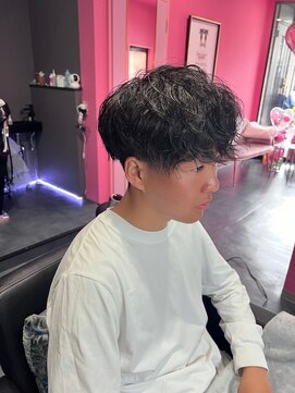 ヴィアンジュ(viange) #メンズパーマ#ゆる波巻き