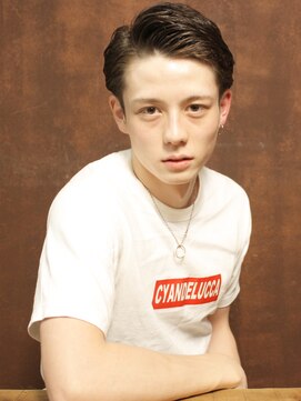 シアンデルカ(CYANDELUCCA) ビジネスシチサンショート