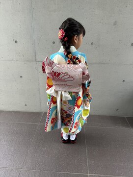アチーブ ヘア デザイン(achieve hair design) 七五三ヘアセットヘアアレンジ着付け前撮り編みおろし