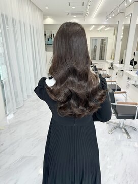 エレリー 静岡店(EleRe) EleRe 髪質改善/縮毛矯正/カラー/レイヤーカット