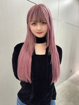 《YURI》ペールピンク／前髪インナーカラー／デザインカラー