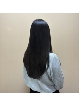 ヴァリエ(VARIE) 暗髪オリーブ