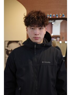 エディ(Edy) メンズマッシュツイストスパイラルパーマツイスパケアパーマ岡山