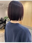 ミニボブ/ボルドー/暖色/20代/30代/40代/ボブ/切りっぱなしボブ