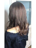 ラトリエ ブロカント 立川北口店(L'atelier BROCANTE)&nbsp;フェザーロング カール グラマラス 斜めバング