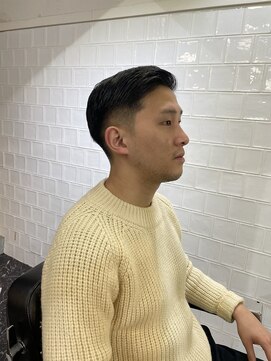 メリケンバーバーショップ フクオカ(MERICAN BARBERSHOP FUK) かきあげビジネスフェードバーバー