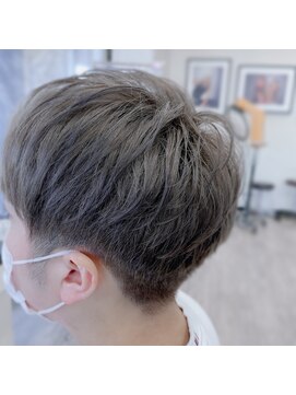 フレンズ 平岡店(friend's) 【札幌 平岡 メンズ ダブルカラー グレージュ　藤谷依奈】