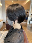 ショートボブ
