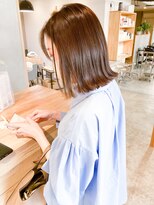 ユニカ(UNIKA) 大人可愛いこなれボブ くすみブラウンカラー 20代 30代