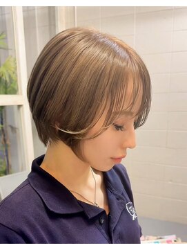 クラウド ナイン ブランシュ(CLOUD Nine blanche) 誰でも似合う◎韓国風 羽レイヤーショート