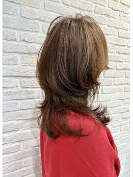 アンティ ブランシェ(an-t BRANCHE) 韓国ウルフヘア「ハッシュロングヘア」