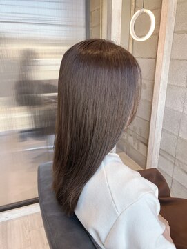 ルースヘアー(Luz hair) ラベンダーグレージュ