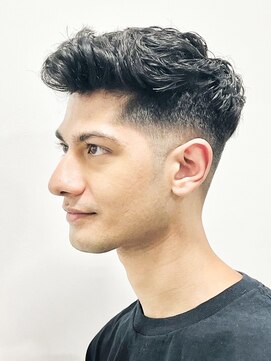 メリケンビューティーパーラー コウベ(MERICAN BEAUTY PARLOR KOBE) メンズカットアップバングツーブロックショート