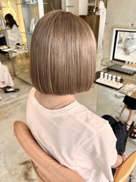 ユイマァル 岡山店(YUIMARL) ミニボブ×ブリーチダブルカラー