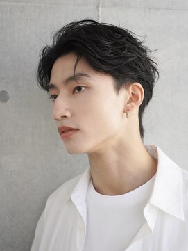 レタッチ バイ フィフス 銀座(RETOUCH by fifth) 銀座フェザーパーマセンターパート波巻きスパイラルパーマメンズ