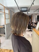 アカラ(acala)&nbsp;オリーブレイヤーボブ【縮毛矯正/イルミナカラー/酸性ストレート