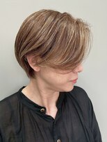 ジエクトアイロ 江坂駅前&nbsp;似合わせショートボブ/フェザーショート/細めハイライト