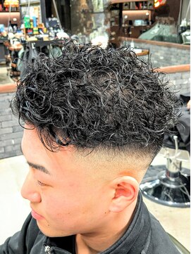 スリーセント 栄(3/cent) 【極道パーマ】