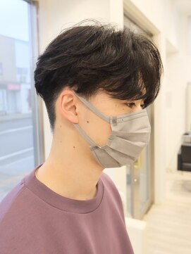 アントバイフィフス 秋田(unt by fifth) 秋田メンズパーマ波巻きパーマツイストパーマフェザーパーマ眉毛