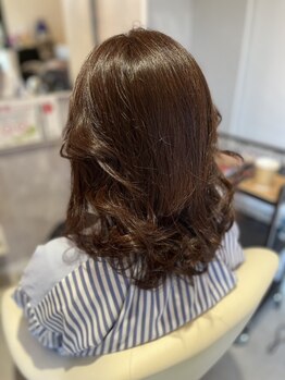 フォルトナ(FORTUNA)の写真/「私らしさ」を、もっと自由に。圧倒的なセンスで、あなたの個性を最大限に引き出す似合わせスタイルを。