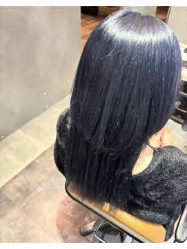 ステレオ ヘアデザイン 安城店(STEREO HAIR DESIGN) ネイビーカラー